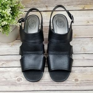 Life Stride Black Open Toe Wegde Sandals
